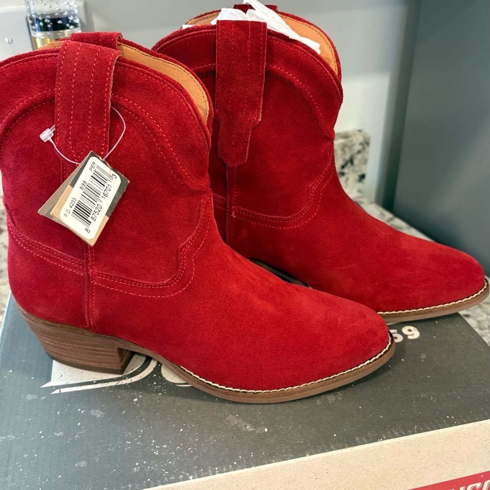 Dingo Red Suede Western Ankle Boots
